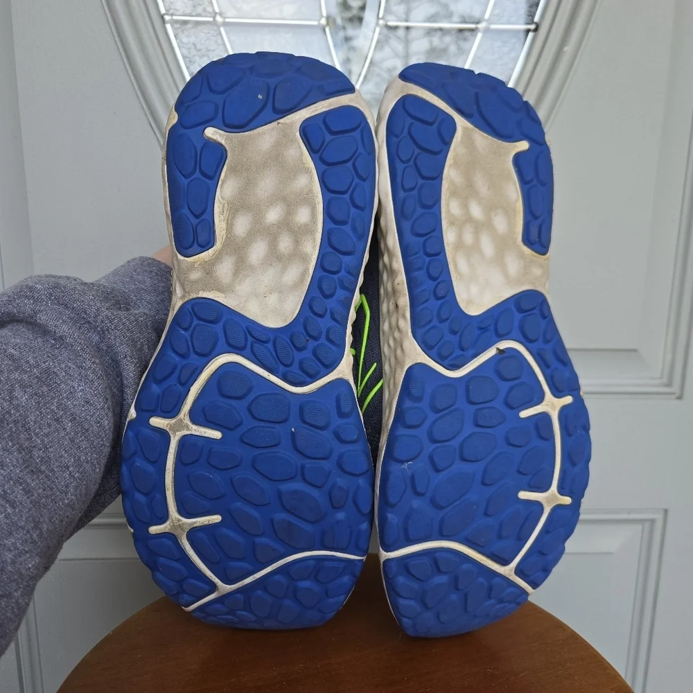 New Balance Fresh Foam Evoz v2 Sneakers
